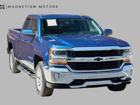 Used 2017 Chevrolet Silverado 1500 LT w/ All Star Edition image 6