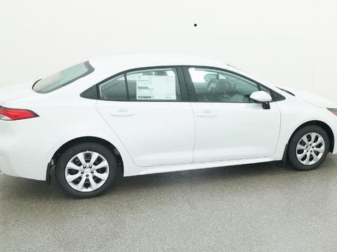 New 2026 Toyota Corolla LE image 10