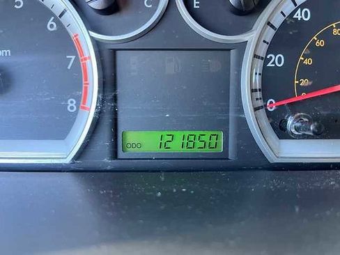 Used 2010 Chevrolet Aveo LT w/ Power and Convenience Package image 8
