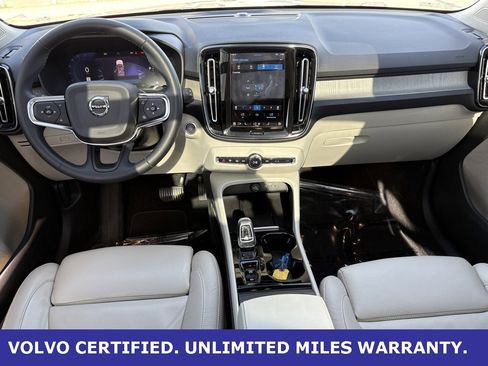 Certified 2023 Volvo XC40 B4 Plus image 12