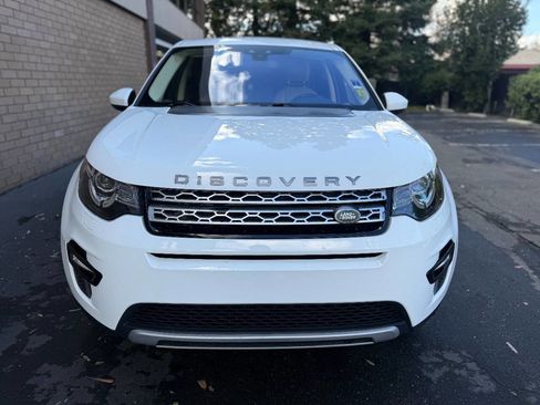 Used 2019 Land Rover Discovery Sport HSE image 3