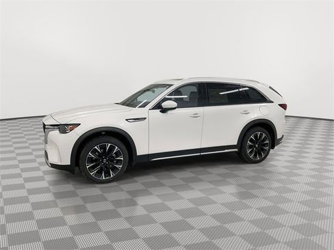 Certified 2025 MAZDA CX-90 Plug-In Hybrid w/ Premium Plus image 5