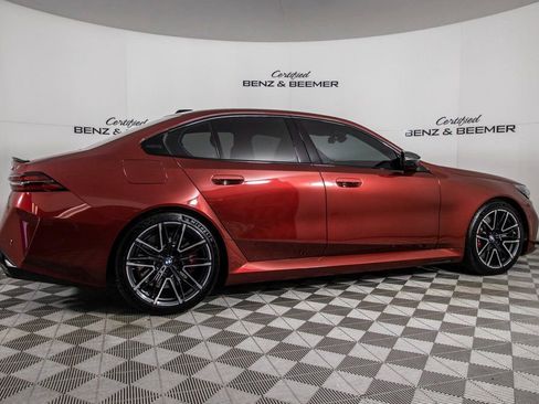 Used 2025 BMW M5 w/ Carbon Package image 10