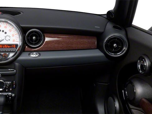 Used 2010 MINI Cooper Convertible FWD image 18