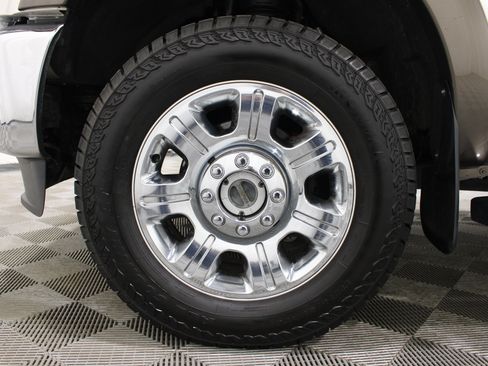 Used 2016 Ford F250 Lariat w/ Chrome Package AWD/4WD image 34