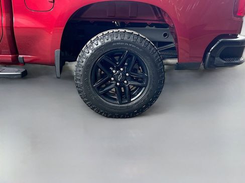 Used 2020 Chevrolet Silverado 1500 Custom Trail Boss w/ Custom Convenience Package image 29