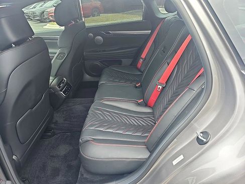 Used 2025 Genesis G80 3.5T Sport image 33