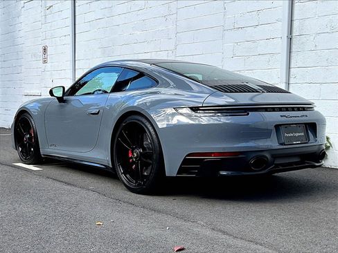 Certified 2024 Porsche 911 Carrera GTS image 3