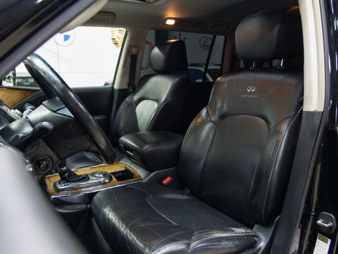 Used 2014 INFINITI QX80 Sport Utility 4D w/ Theater Package image 20