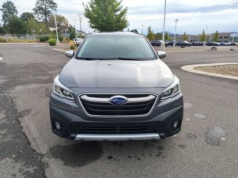 Used 2021 Subaru Outback Touring w/ Popular Package #2 AWD/4WD image 8