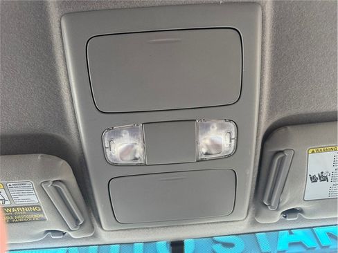 Used 2012 Toyota Tacoma 4x4 Access Cab V6 w/ SR5 Pkg image 24