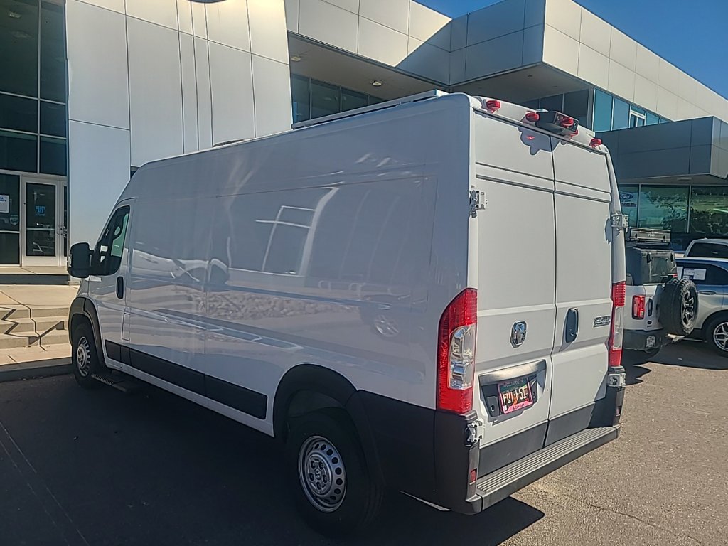Used 2025 RAM ProMaster 2500 w/ Storage Group FWD image 6
