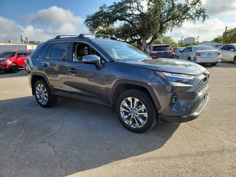 Used 2025 Toyota RAV4 XLE Premium FWD image 3