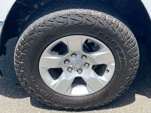 Used 2023 RAM 1500 Big Horn AWD/4WD image 6