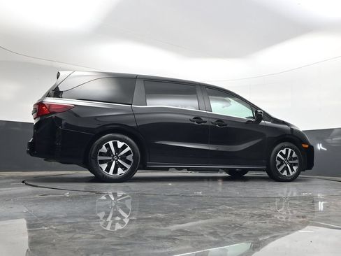 Used 2025 Honda Odyssey EX-L image 47