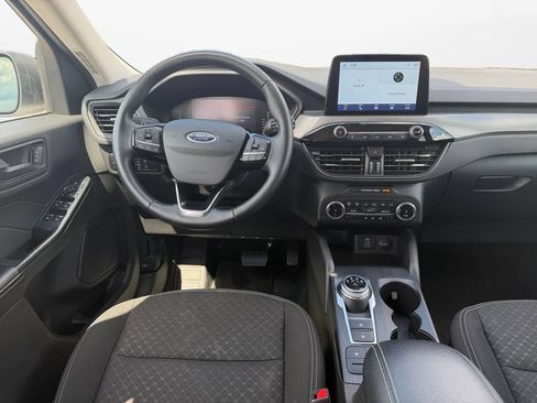 Used 2024 Ford Escape Active AWD/4WD image 11