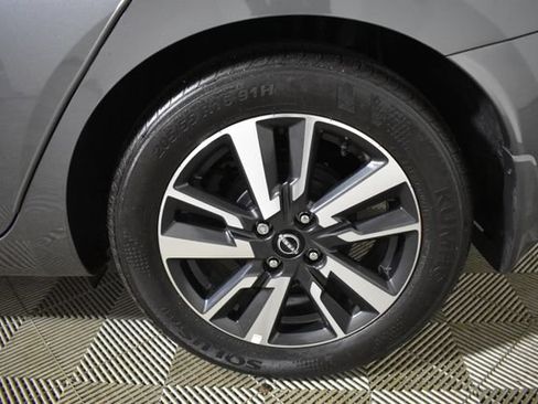 Used 2025 Nissan Versa SV w/ Trunk Package FWD image 37
