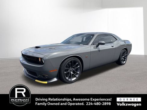 Used 2023 Dodge Challenger R/T Scat Pack w/ Plus Package RWD image 5