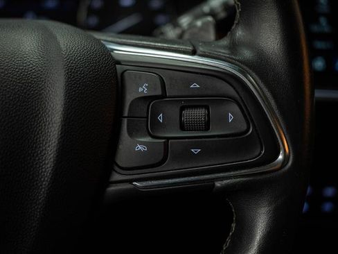 Used 2023 Buick Envision Preferred image 26