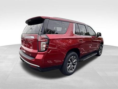 Used 2022 Chevrolet Tahoe LT w/ Luxury Package AWD/4WD image 7