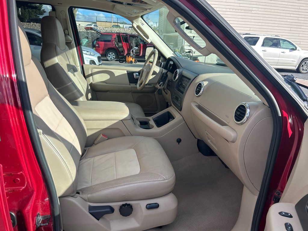 Used 2004 Ford Expedition Eddie Bauer RWD image 16