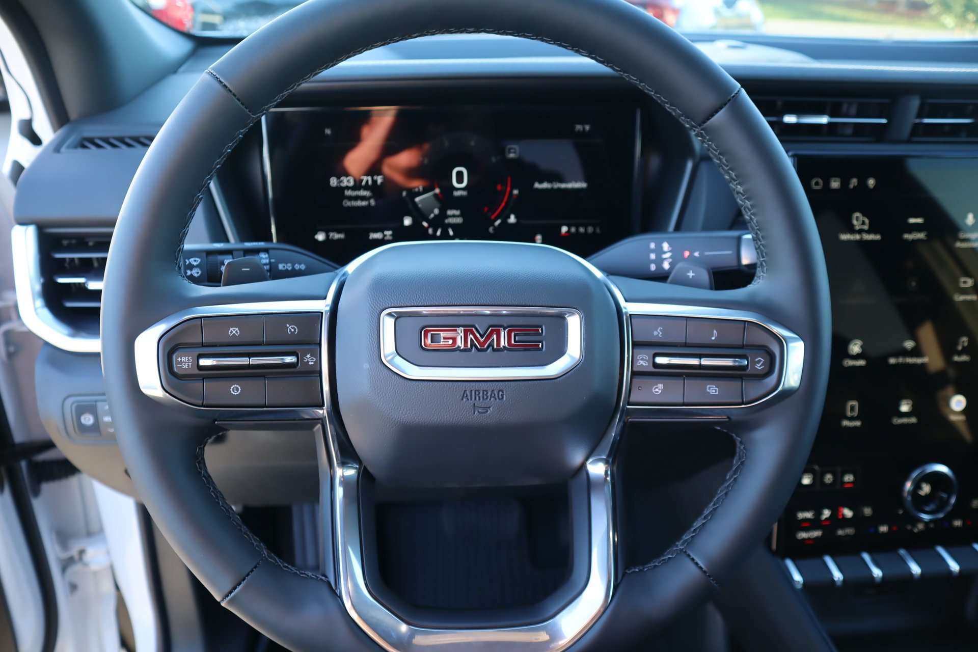 New 2027 GMC Terrain Elevation w/ Elevation Premium Package AWD/4WD image 6