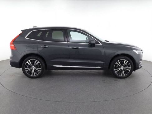Used 2023 Volvo XC60 B5 Plus AWD/4WD image 8