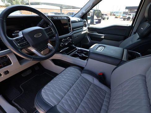 Used 2024 Ford F250 Limited w/ FX4 Off-Road Package AWD/4WD image 9