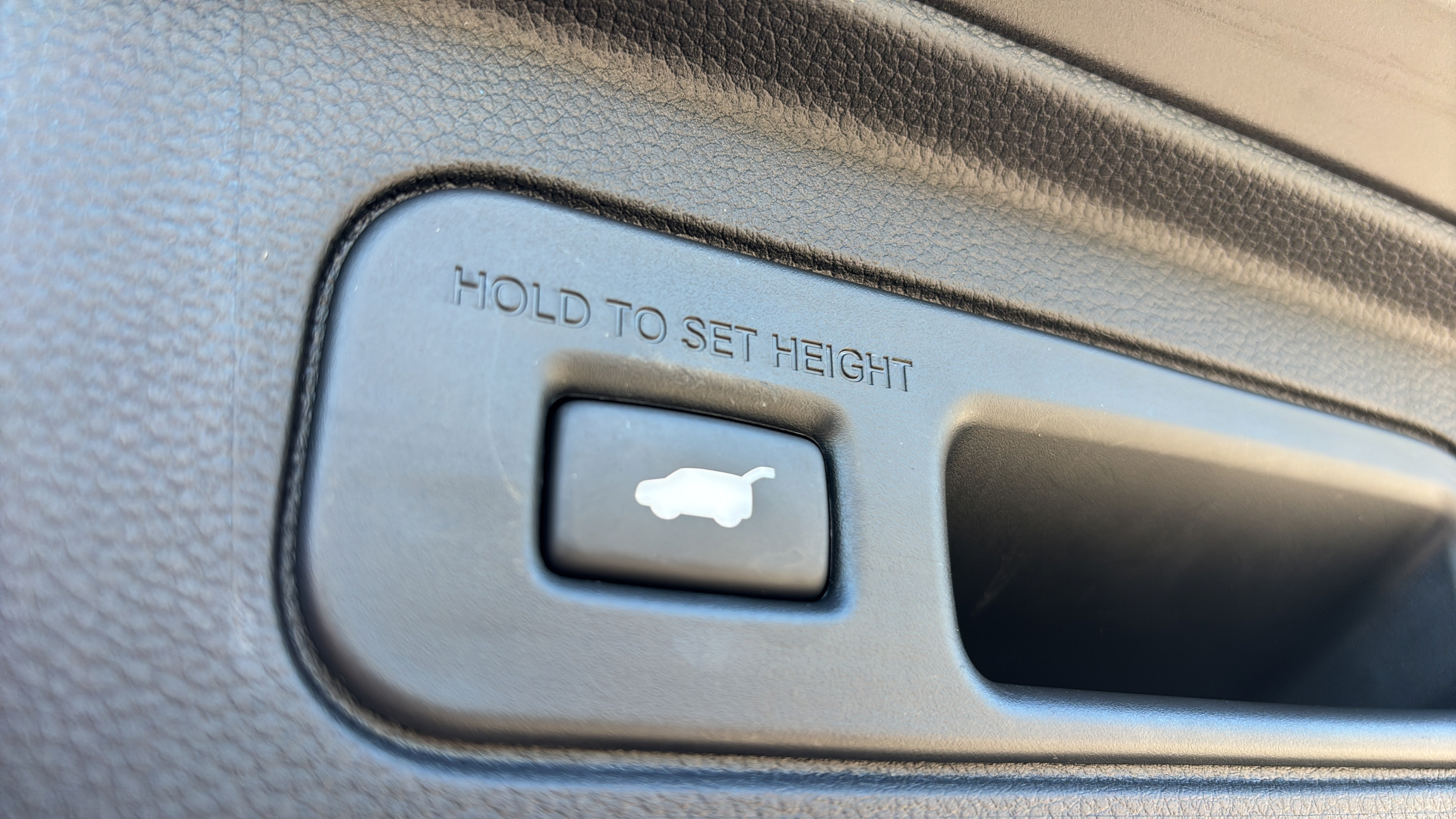 Certified 2025 Honda Pilot Touring image 14