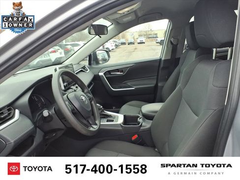 Used 2025 Toyota RAV4 XLE image 13
