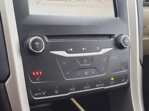 Used 2015 Ford Fusion Energi SE image 23