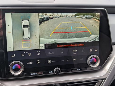 New 2026 Lexus TX 500h AWD image 28