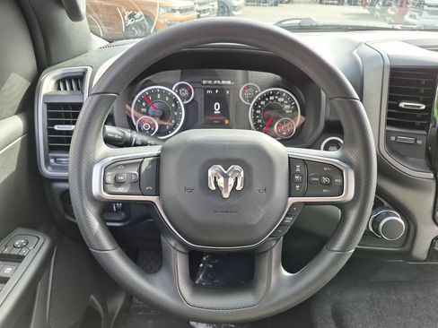 New 2026 RAM 1500 Express AWD/4WD image 20