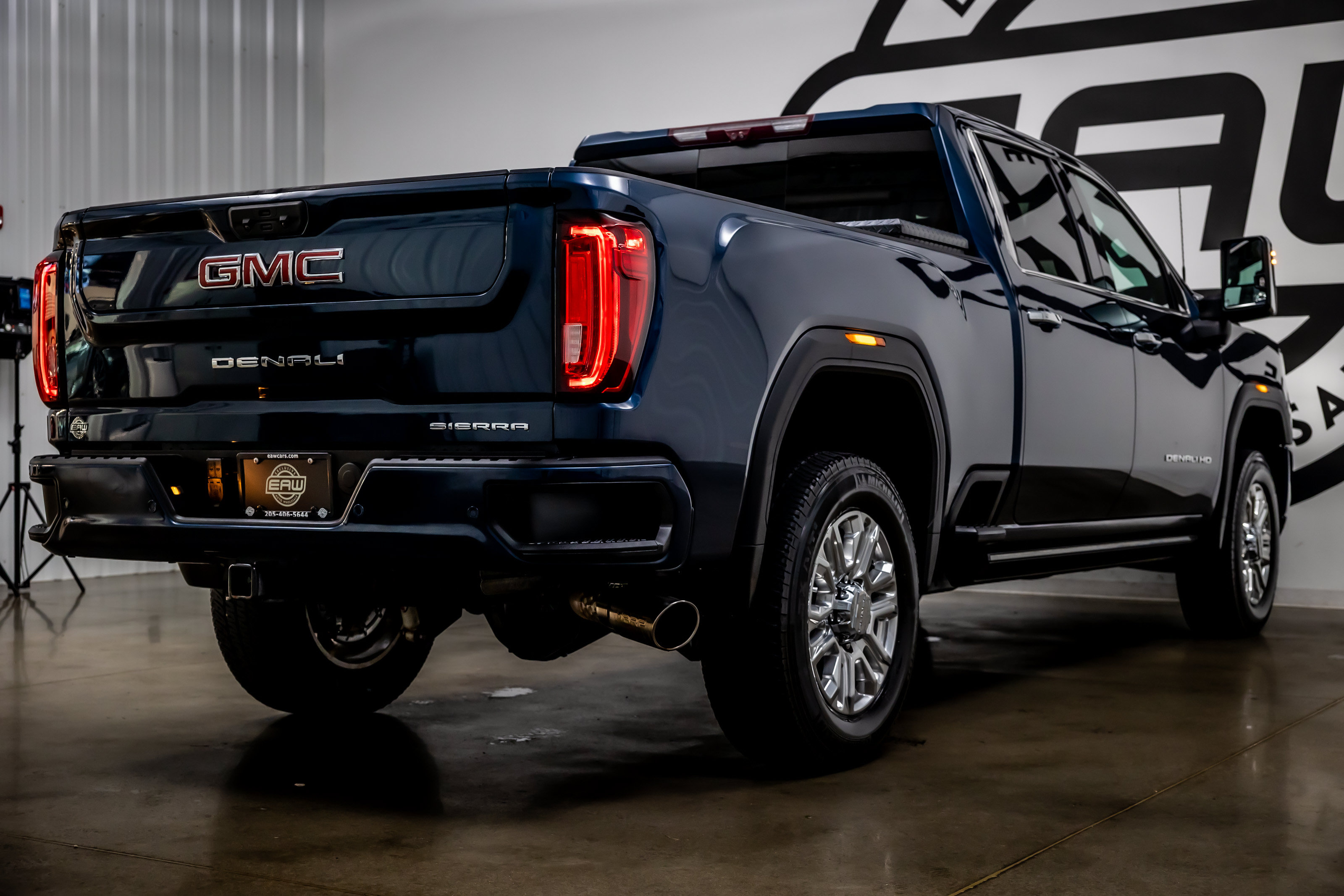 Used 2021 GMC Sierra 2500 Denali w/ Denali Ultimate Package AWD/4WD image 34