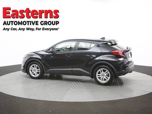 Used 2021 Toyota C-HR LE FWD image 60