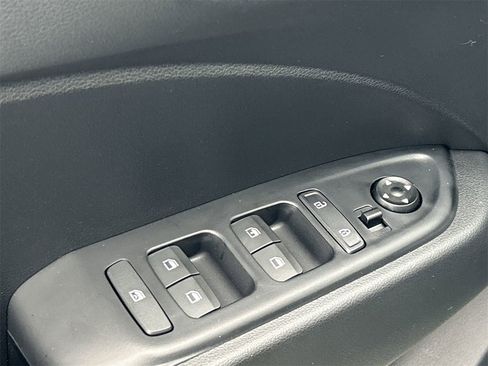 New 2026 Hyundai Venue SE image 20