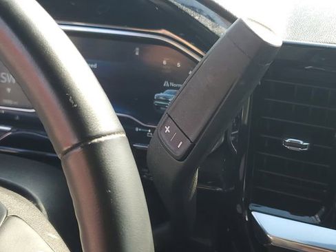 Used 2024 Chevrolet Silverado 1500 LT w/ Safety Package AWD/4WD image 21