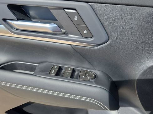 New 2026 GMC Terrain Elevation w/ Technology Package II FWD image 27