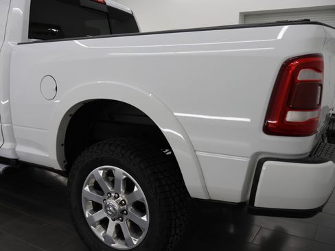 Used 2020 RAM 2500 Laramie AWD/4WD image 31