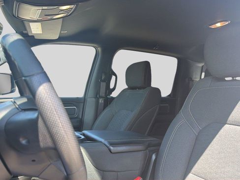 Used 2025 RAM 1500 Big Horn AWD/4WD image 16