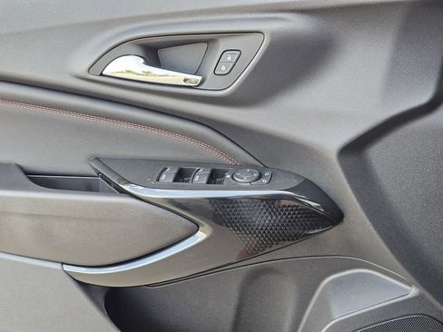 New 2026 Chevrolet Trax RS w/ Sunroof Package FWD image 23