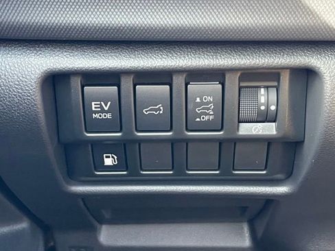 New 2025 Subaru Forester Limited image 14