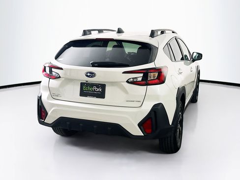 Used 2024 Subaru Crosstrek 2.0i Premium image 9