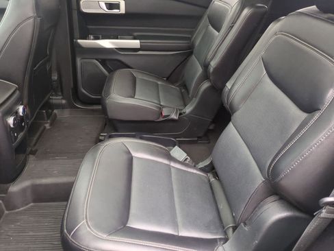 Used 2021 Ford Explorer Limited w/ Equipment Group 301A image 20