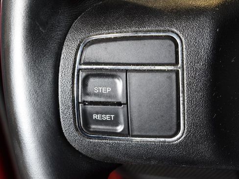 Used 2013 Jeep Wrangler Unlimited Sahara w/ Max Tow Pkg AWD/4WD image 19