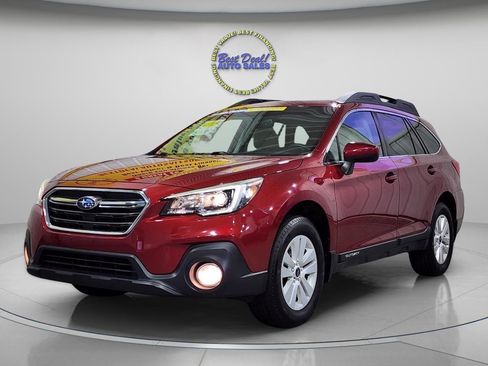 Used 2018 Subaru Outback 2.5i Premium AWD/4WD image 1