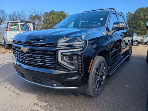 New 2026 Chevrolet Suburban High Country image 5