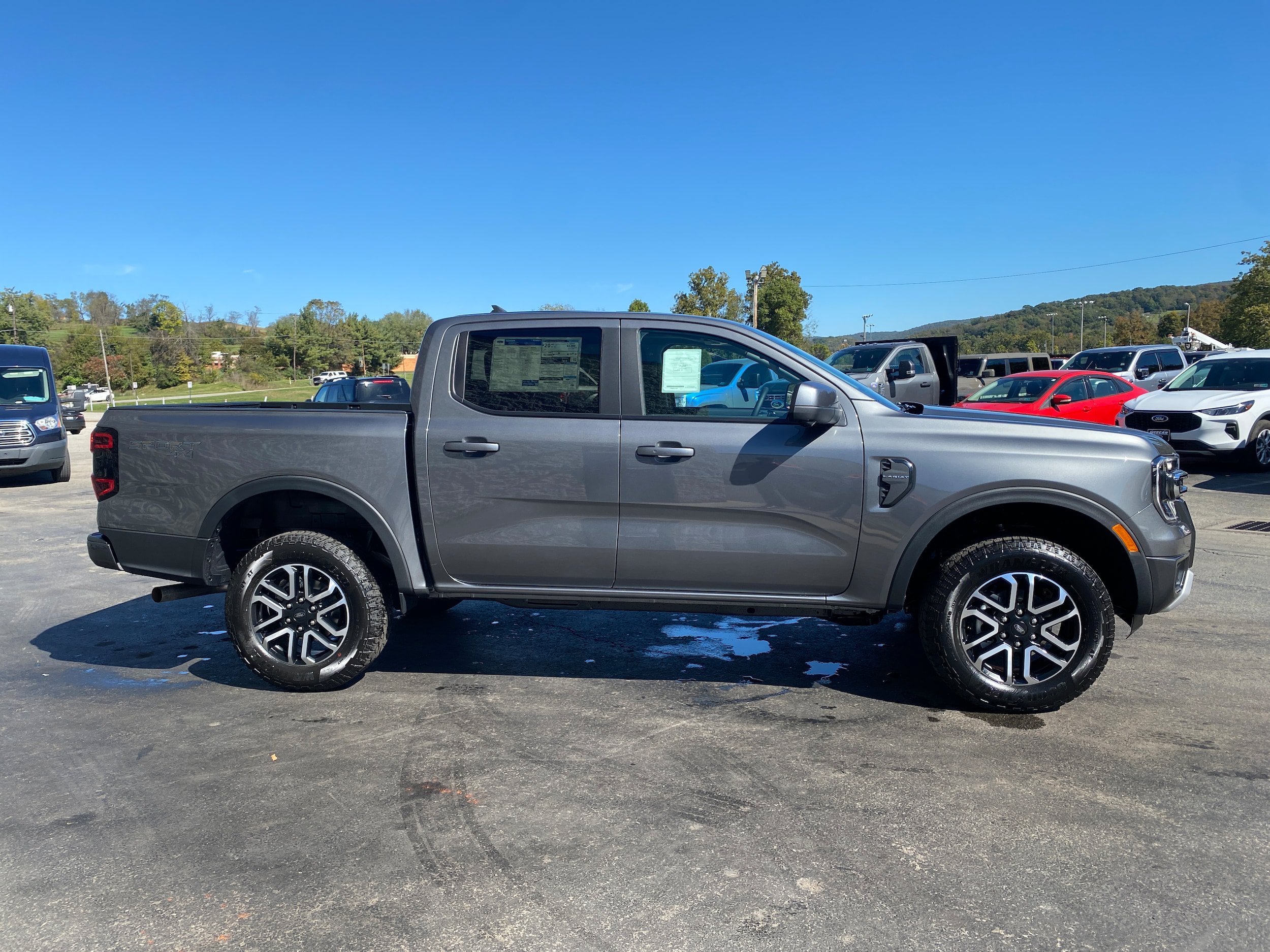 New 2026 Ford Ranger Lariat w/ Convenience Package AWD/4WD image 11