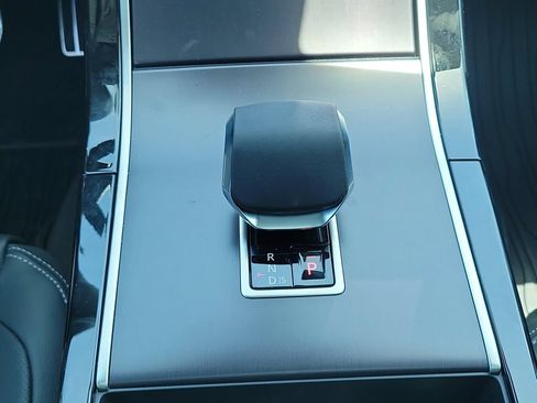 New 2026 Land Rover Range Rover Velar Belgravia AWD/4WD image 20