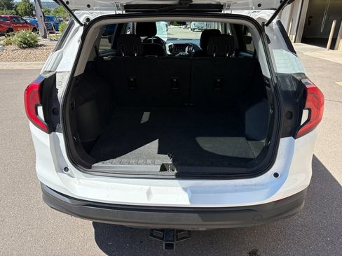 Used 2019 GMC Terrain SLE w/ Driver Convenience Package AWD/4WD image 26